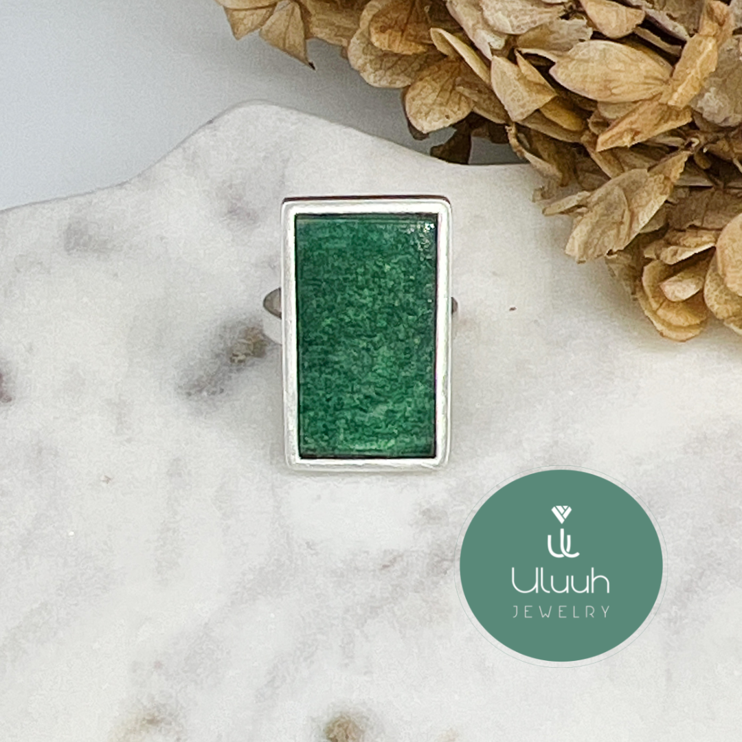 Rectangle Green Ring