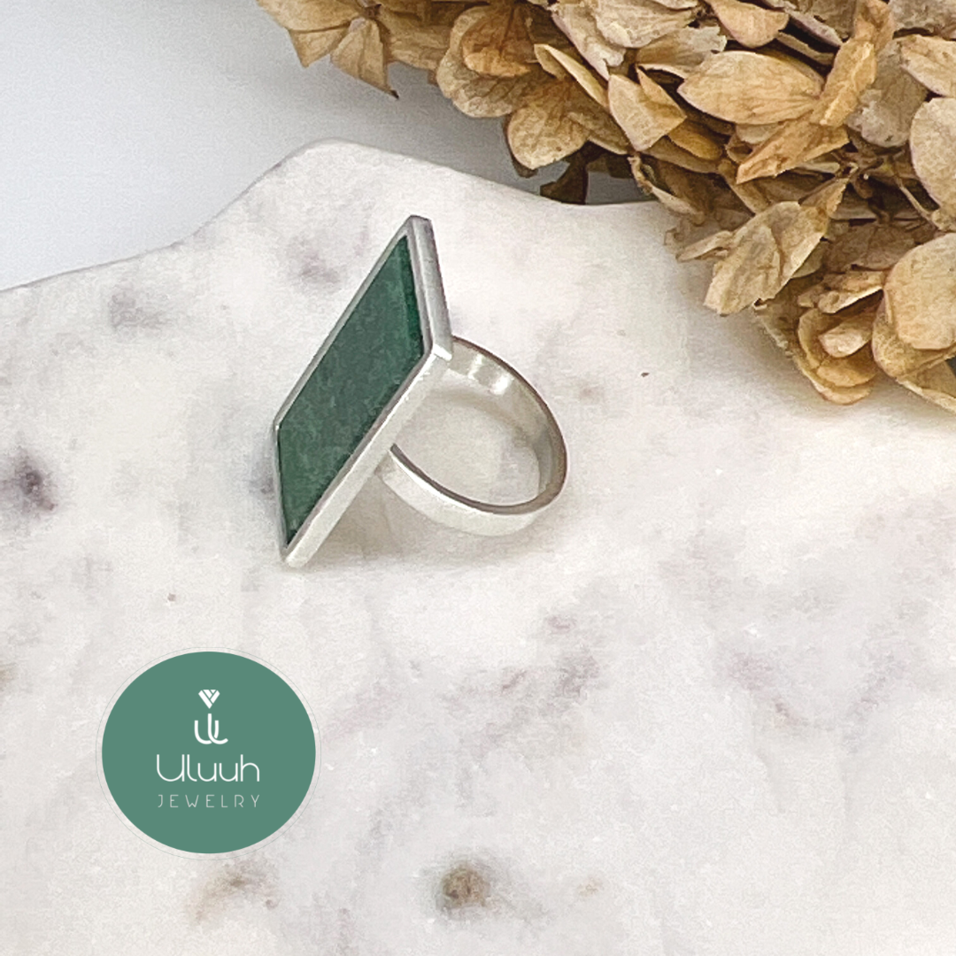 Rectangle Green Ring