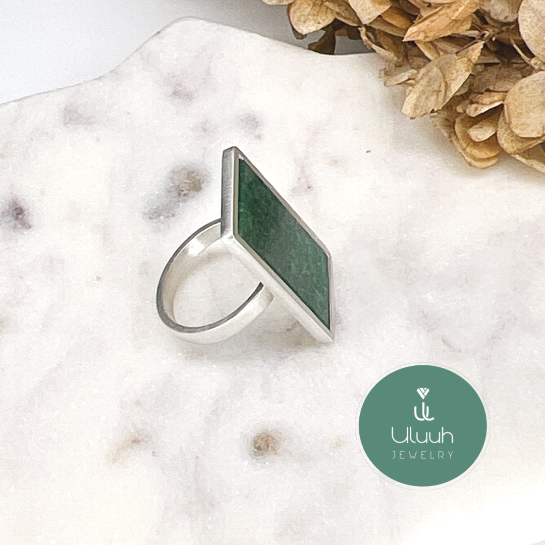 Rectangle Green Ring