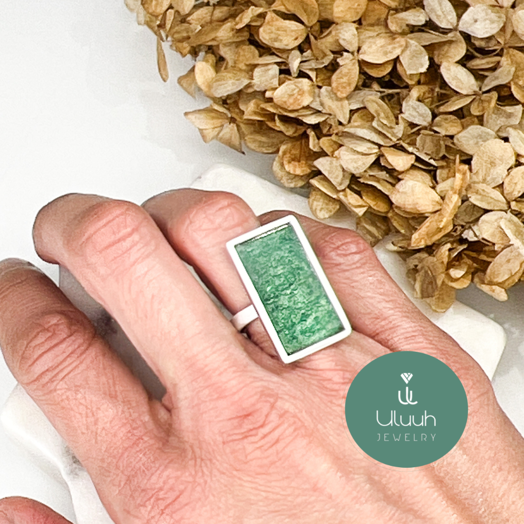 Rectangle Green Ring